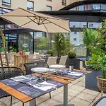 Ibis Styles Evry And Events 3* Courcouronnes