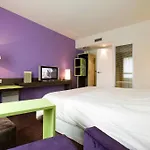 Ibis Styles Evry And Events 3* Courcouronnes