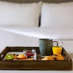 Ibis Styles Evry And Events 3* Courcouronnes