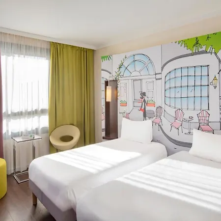 Hotel Ibis Styles Evry Cathédrale