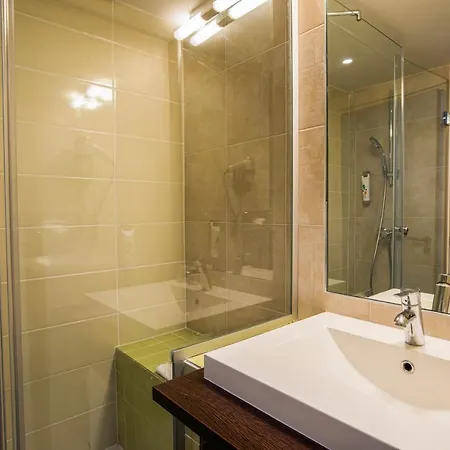 Ibis Styles Evry And Events Hotel Courcouronnes