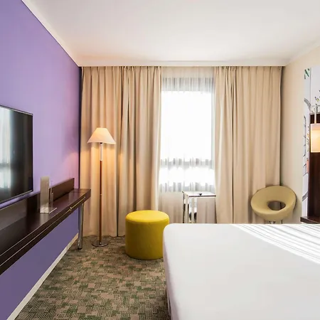 Hotel Ibis Styles Evry And Events 3*