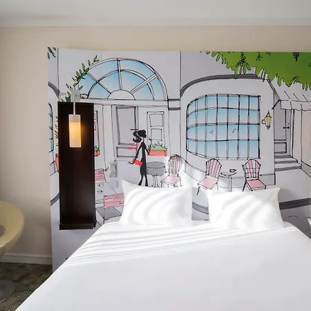 Ibis Styles Evry Cathédrale Hotel 3*