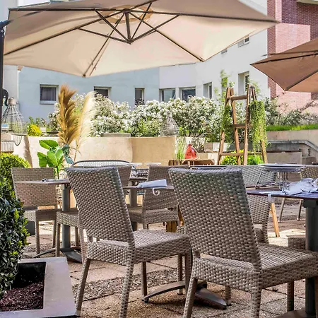 Ibis Styles Evry Cathédrale Hotel Courcouronnes