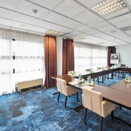 Hotel Ibis Styles Evry And Events