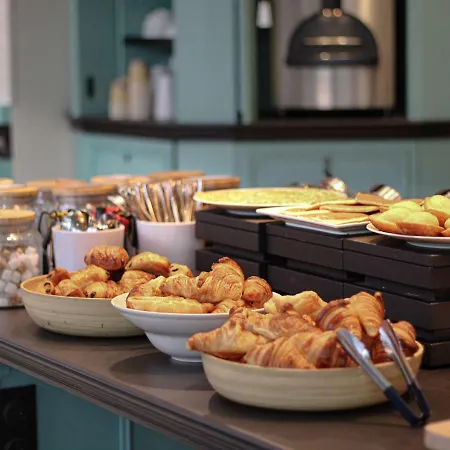 Ibis Styles Evry Cathédrale Hotel 3*