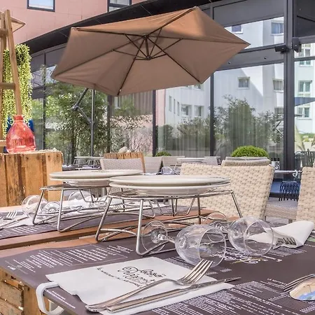 Hotel Ibis Styles Evry Cathédrale Courcouronnes