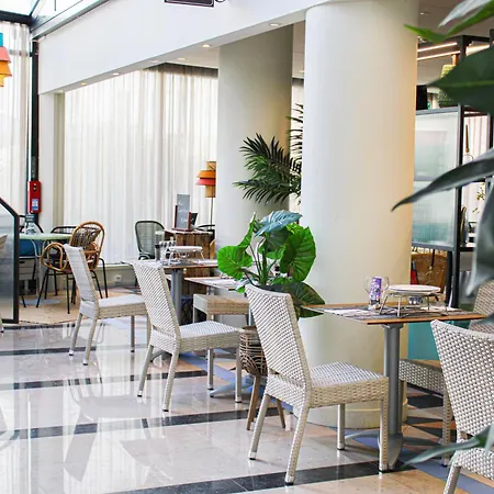 Ibis Styles Evry And Events 酒店