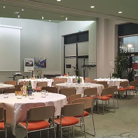 Ibis Styles And Events 3* Evry-Courcouronnes