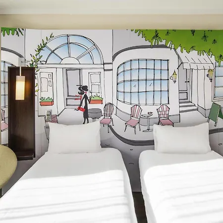 Ibis Styles Evry And Events 호텔