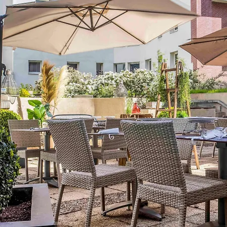 Hotel Ibis Styles And Events Courcouronnes